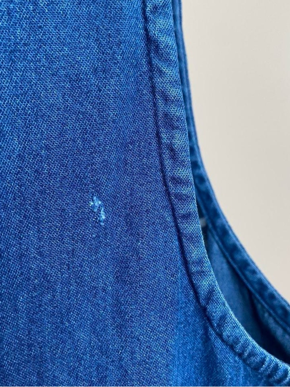 Vintage blue denim embroidered floral vest - Picture 9 of 9